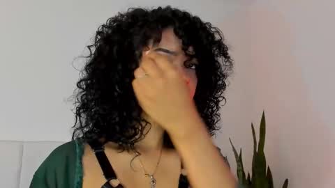 Snapshot of bekyabeni chatting on February 24, 2026, 3:10 pm Becky online show from February 24, 2026, 3:10 pm