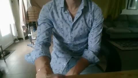Snapshot of bel7ebite chatting on April 12, 2026, 4:45 pm bel7ebite online show from April 12, 2026, 4:45 pm