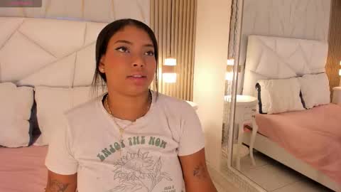 Bela online show from November 22, 2025, 6:23 am