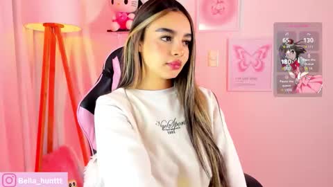 bella igbella hunttt online show from October 30, 2025, 6:26 am