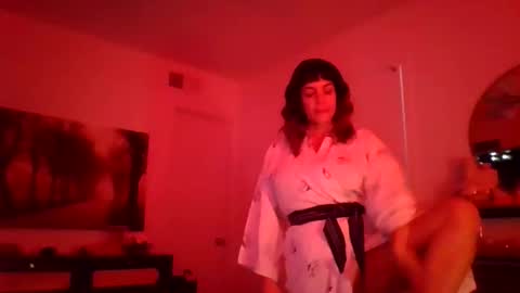 Bella Libellula online show from February 28, 2026, 4:52 pm