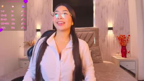 bella_martini_ online show from March 21, 2026, 12:10 pm