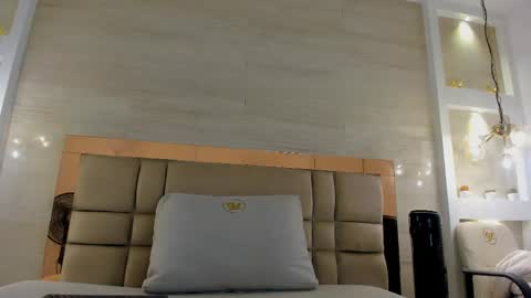 Snapshot of bella_novoa chatting on May 5, 2026, 3:14 am BELLA online show from May 5, 2026, 3:14 am