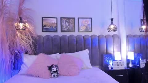 Snapshot of bella_peach_ chatting on April 23, 2026, 3:08 am bella_peach_ online show from April 23, 2026, 3:08 am