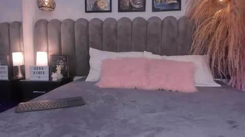 Snapshot of bella_peach_ chatting on April 29, 2026, 3:21 am bella_peach_ online show from April 29, 2026, 3:21 am