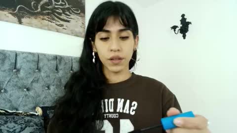 Bella online show from February 28, 2026, 11:17 pm