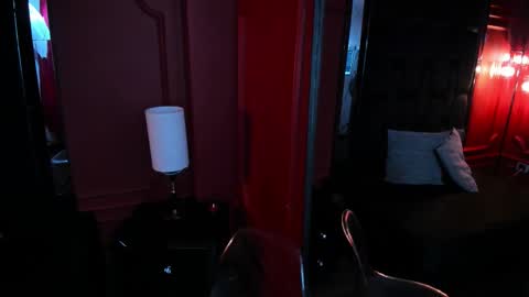 Snapshot of bella_riviera chatting on January 11, 2026, 12:10 pm Bella Riviera online show from January 11, 2026, 12:10 pm