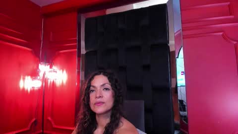 Snapshot of bella_riviera chatting on February 25, 2026, 6:17 pm Bella Riviera online show from February 25, 2026, 6:17 pm