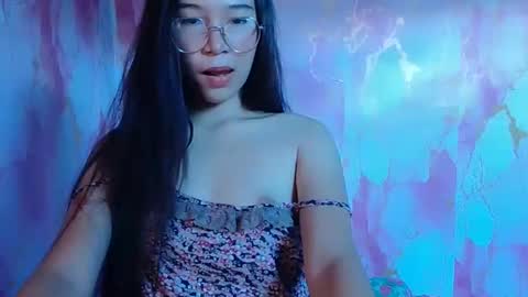 Snapshot of bella_saero chatting on March 7, 2026, 8:00 am bella online show from March 7, 2026, 8:00 am