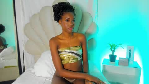 Bella Dajud online show from January 18, 2026, 6:50 am