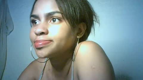 Bella online show from December 10, 2024, 1:32 am