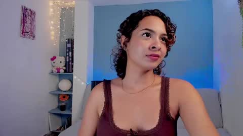 Snapshot of bellabeth_ chatting on January 21, 2025, 6:11 am Betsy online show from January 21, 2025, 6:11 am
