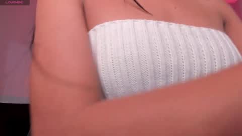  Bella C  online show from October 17, 2025, 11:46 am