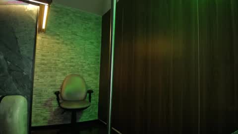 belladona_trix online show from February 9, 2026, 8:24 pm