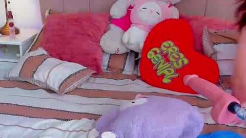 BellaFontana online show from October 30, 2025, 4:19 pm