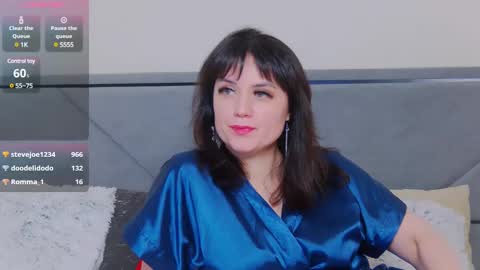 Snapshot of bellahillss chatting on January 6, 2025, 2:14 pm BellaHillss online show from January 6, 2025, 2:14 pm