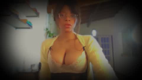 Snapshot of bellahproudly chatting on February 16, 2026, 8:43 am Bellah online show from February 16, 2026, 8:43 am