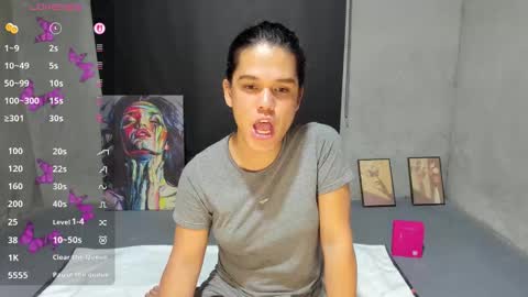 Snapshot of bellalovesherfellas chatting on February 2, 2026, 2:54 am BellaLovesHerFellas online show from February 2, 2026, 2:54 am
