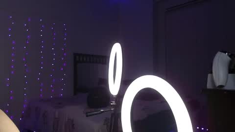 Bella Monroe online show from January 25, 2025, 8:42 am