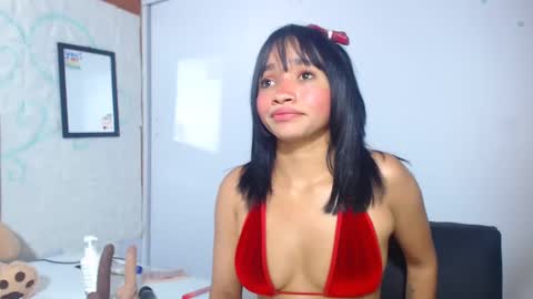 Snapshot of bellamy_sweet chatting on January 26, 2025, 5:13 am bellamy online show from January 26, 2025, 5:13 am