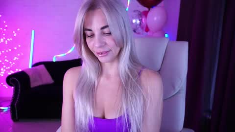 Bella online show from February 17, 2026, 2:46 pm