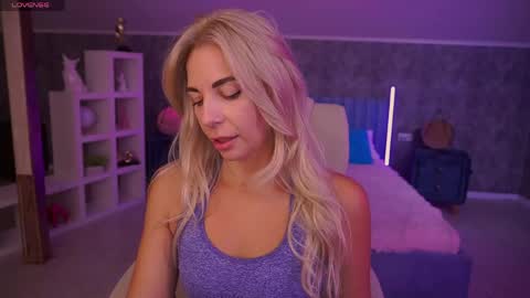 Bella online show from May 20, 2026, 6:30 am