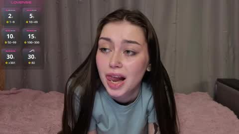 Snapshot of bellarison chatting on March 25, 2026, 12:00 pm Daniela online show from March 25, 2026, 12:00 pm