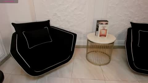 Snapshot of bellarosex1 chatting on November 5, 2025, 3:17 am Bella Rose online show from November 5, 2025, 3:17 am