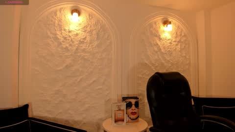 Snapshot of bellarosex1 chatting on November 7, 2025, 3:50 am Bella Rose online show from November 7, 2025, 3:50 am