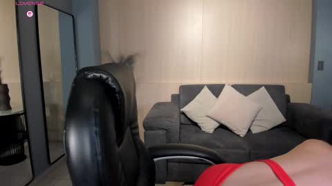 Snapshot of bellarosex1 chatting on November 22, 2025, 5:17 am Bella Rose online show from November 22, 2025, 5:17 am