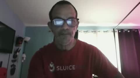 Snapshot of bellaskeykeeper chatting on June 4, 2026, 9:10 pm Bellaskeykeeper online show from June 4, 2026, 9:10 pm