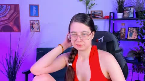 Bella. Ntmu online show from December 20, 2024, 5:29 pm