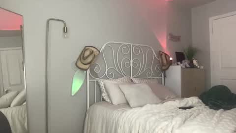 Bella Rose online show from September 10, 2025, 11:27 pm