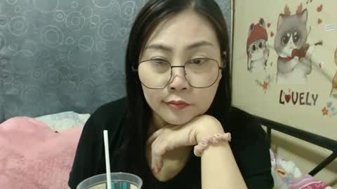 Snapshot of bellbabe chatting on February 11, 2025, 10:37 am Bella online show from February 11, 2025, 10:37 am