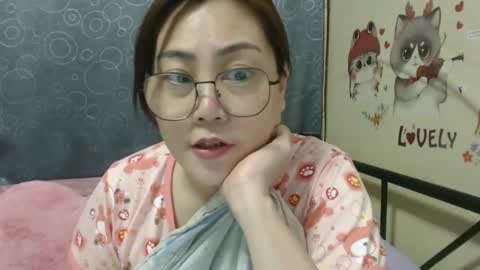 Snapshot of bellbabe chatting on February 25, 2025, 9:02 pm Bella online show from February 25, 2025, 9:02 pm