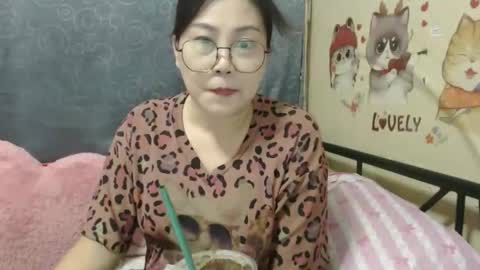 Snapshot of bellbabe chatting on October 1, 2025, 7:47 am Bella online show from October 1, 2025, 7:47 am