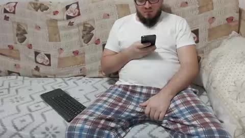 bellcazzoegrosso online show from April 15, 2026, 7:43 pm