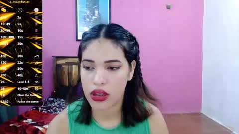 SOFIA online show from October 30, 2025, 7:14 pm