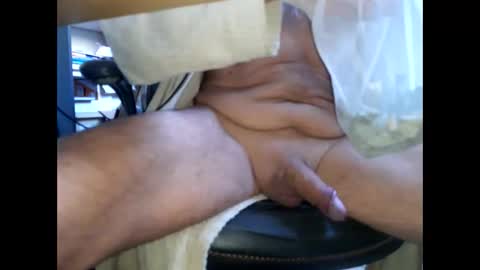 Snapshot of bellebate chatting on November 5, 2025, 11:32 am Bellebate online show from November 5, 2025, 11:32 am