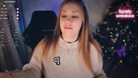 Snapshot of bellezza_ chatting on December 14, 2025, 5:07 pm Your Annabelle Wolf online show from December 14, 2025, 5:07 pm