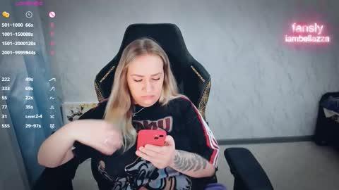 Your Annabelle Wolf  online show from March 10, 2026, 5:07 pm