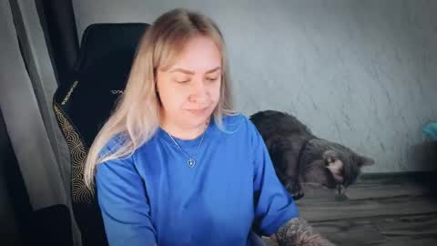 Your Annabelle Wolf  online show from June 6, 2026, 10:25 pm