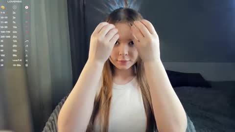 Bella online show from September 29, 2025, 6:13 pm