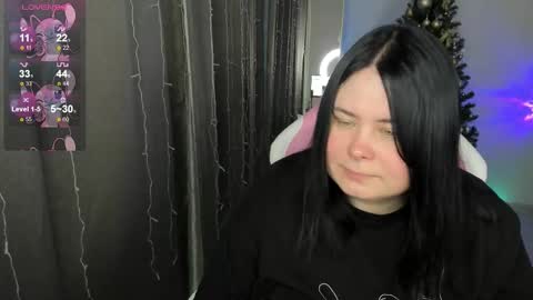 LinaBoo online show from January 12, 2026, 4:29 am