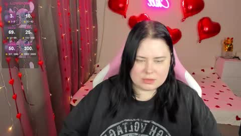 LinaBoo online show from February 14, 2026, 7:16 am