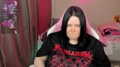 LinaBoo online show from March 17, 2026, 10:07 am