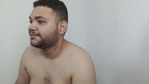 Your New Girlfriend online show from April 1, 2026, 3:31 pm