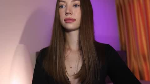 Ashley online show from October 18, 2025, 3:20 am