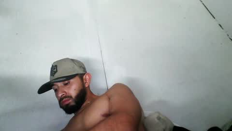 Snapshot of bemysecrett chatting on February 27, 2025, 3:37 pm bemysecrett online show from February 27, 2025, 3:37 pm