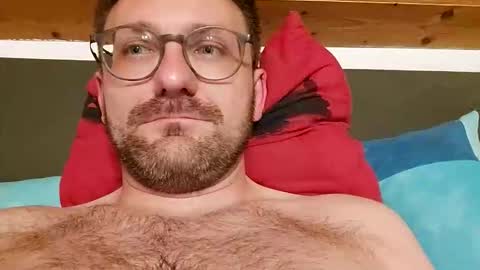 ben00189 online show from September 17, 2025, 6:20 pm